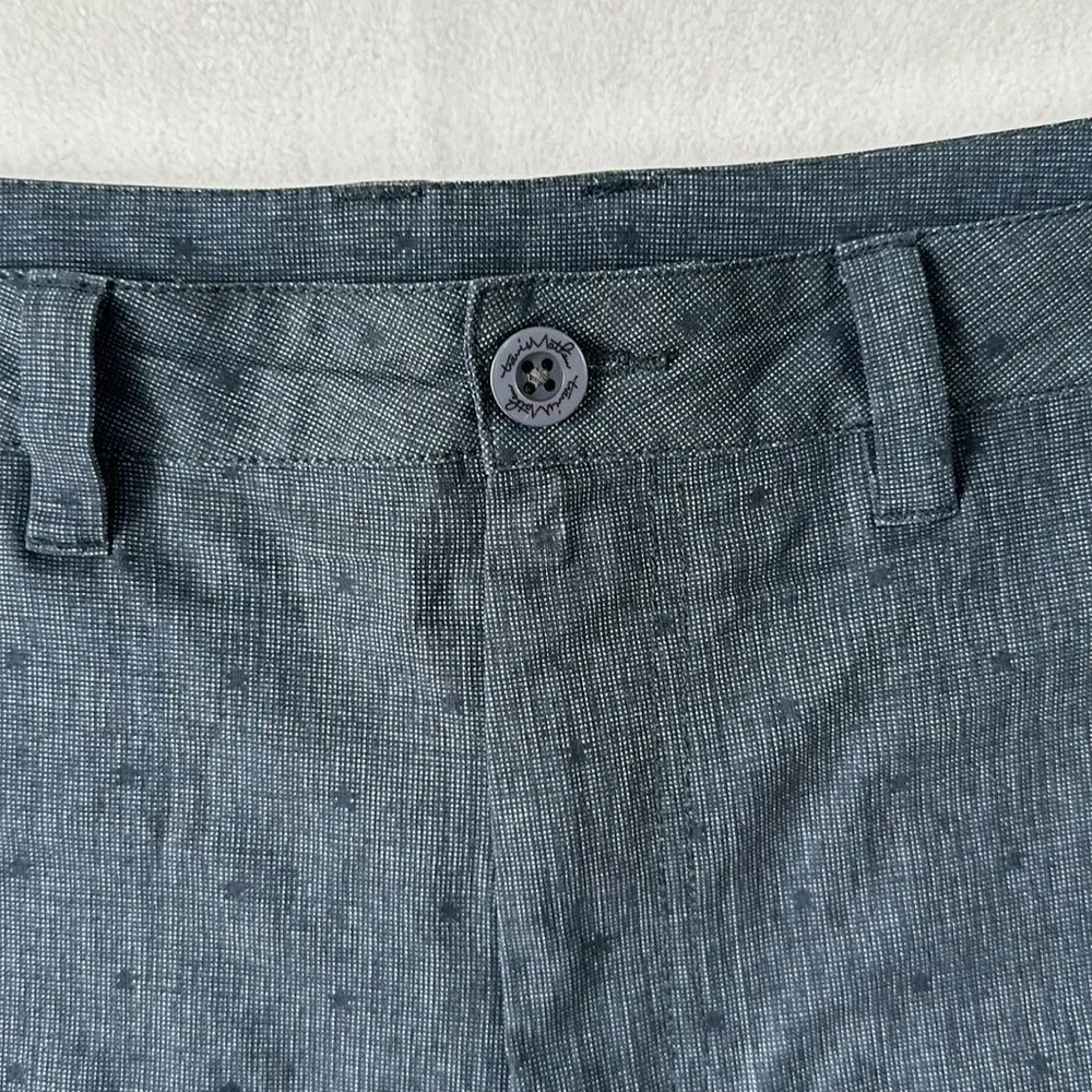Travis Mathew Golf Shorts Men's Grey/blue/black Tonal Print‎ Size 38
